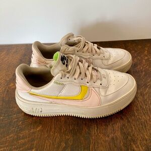 Nike Air Force 1 PLT.AF.ORM Women’s Sneakers